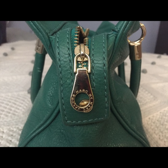 Marc by Marc Jacobs too hot to handle satchel - Picture 3 of 8